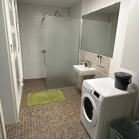 Dorfstrasse 10 - Csl Ug Bensdorf